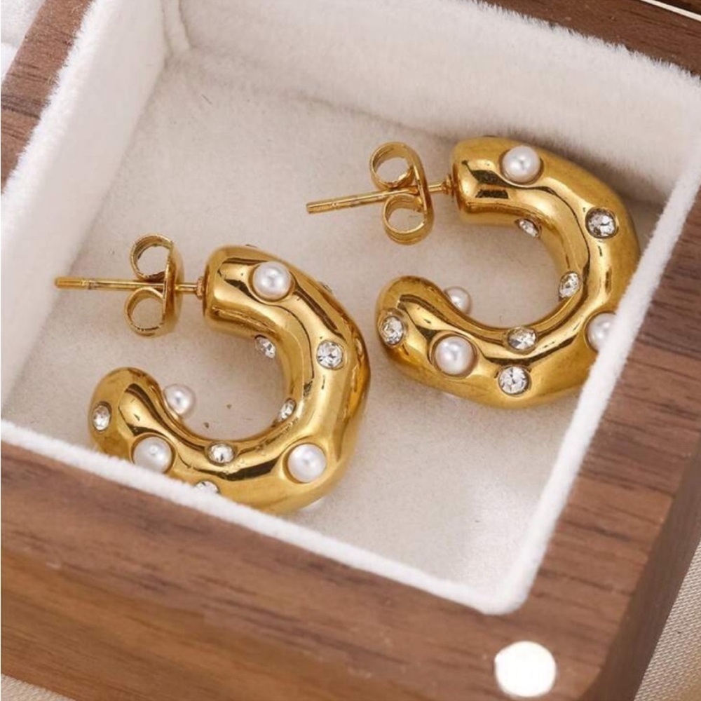 “Bella” Gold Plated Pearl and Diamond  chunky Hoops - Picture 9 of 9